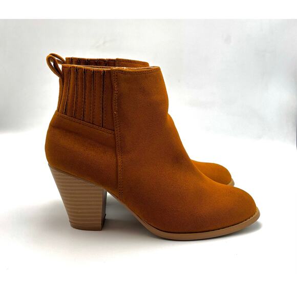 Womens Tan Suede Block Heeled Booties | Size 7 | Mothers Day Gift - Picture 4 of 7